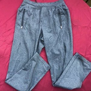 Grey Lulu sweatpants (S)